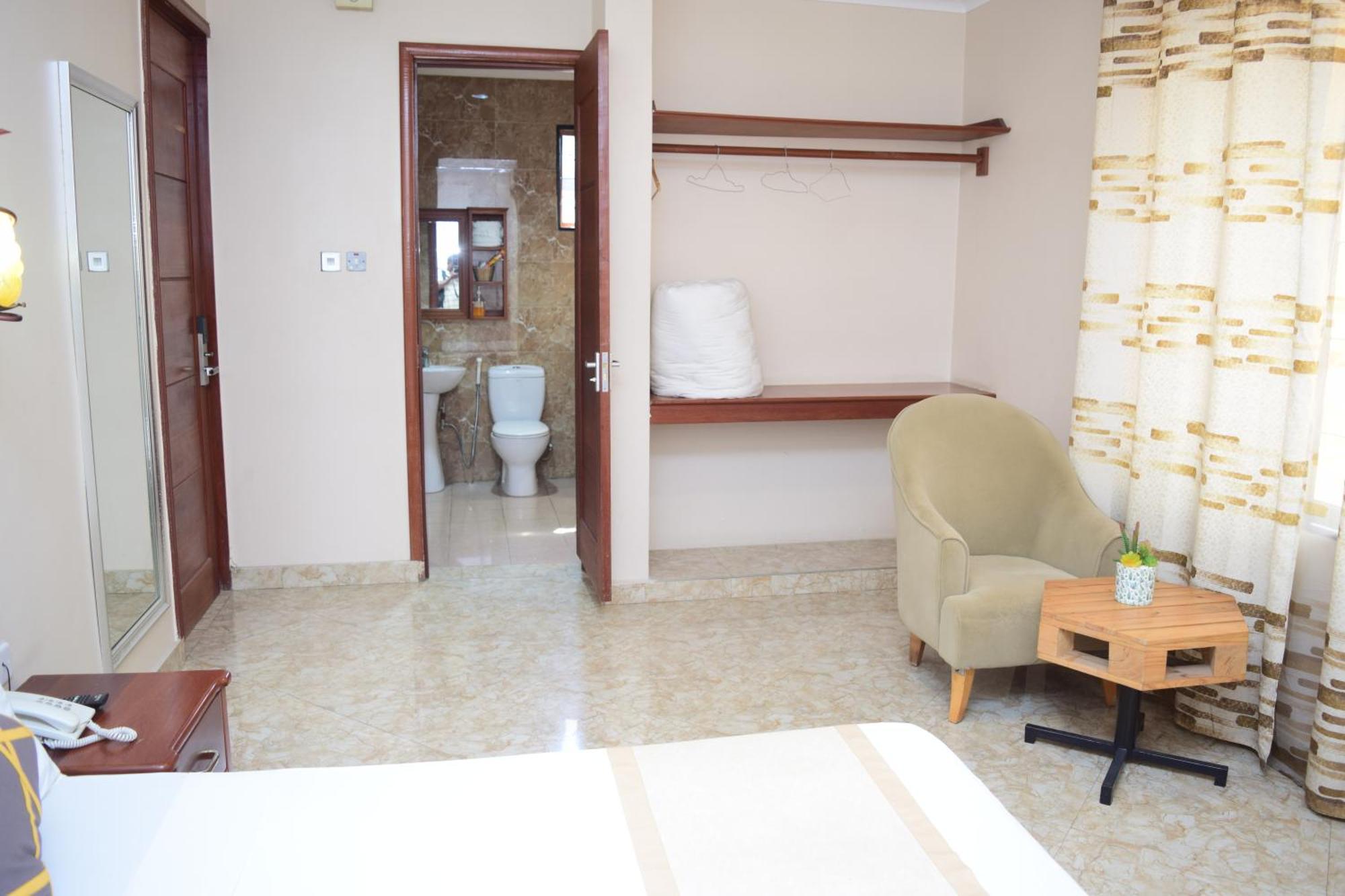 K27 Premier Backpackers Hostel Dar es Salaam Buitenkant foto