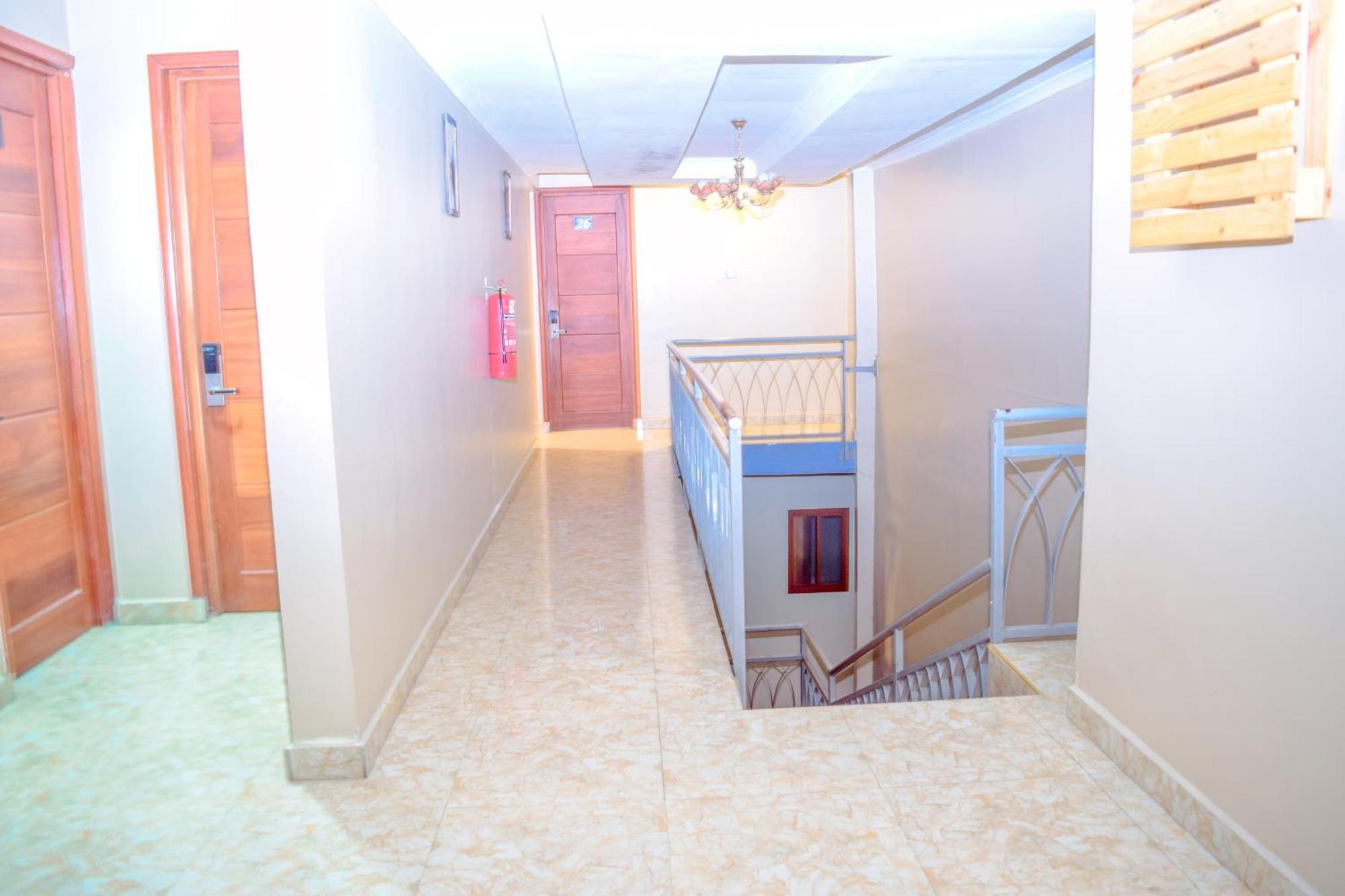 K27 Premier Backpackers Hostel Dar es Salaam Buitenkant foto