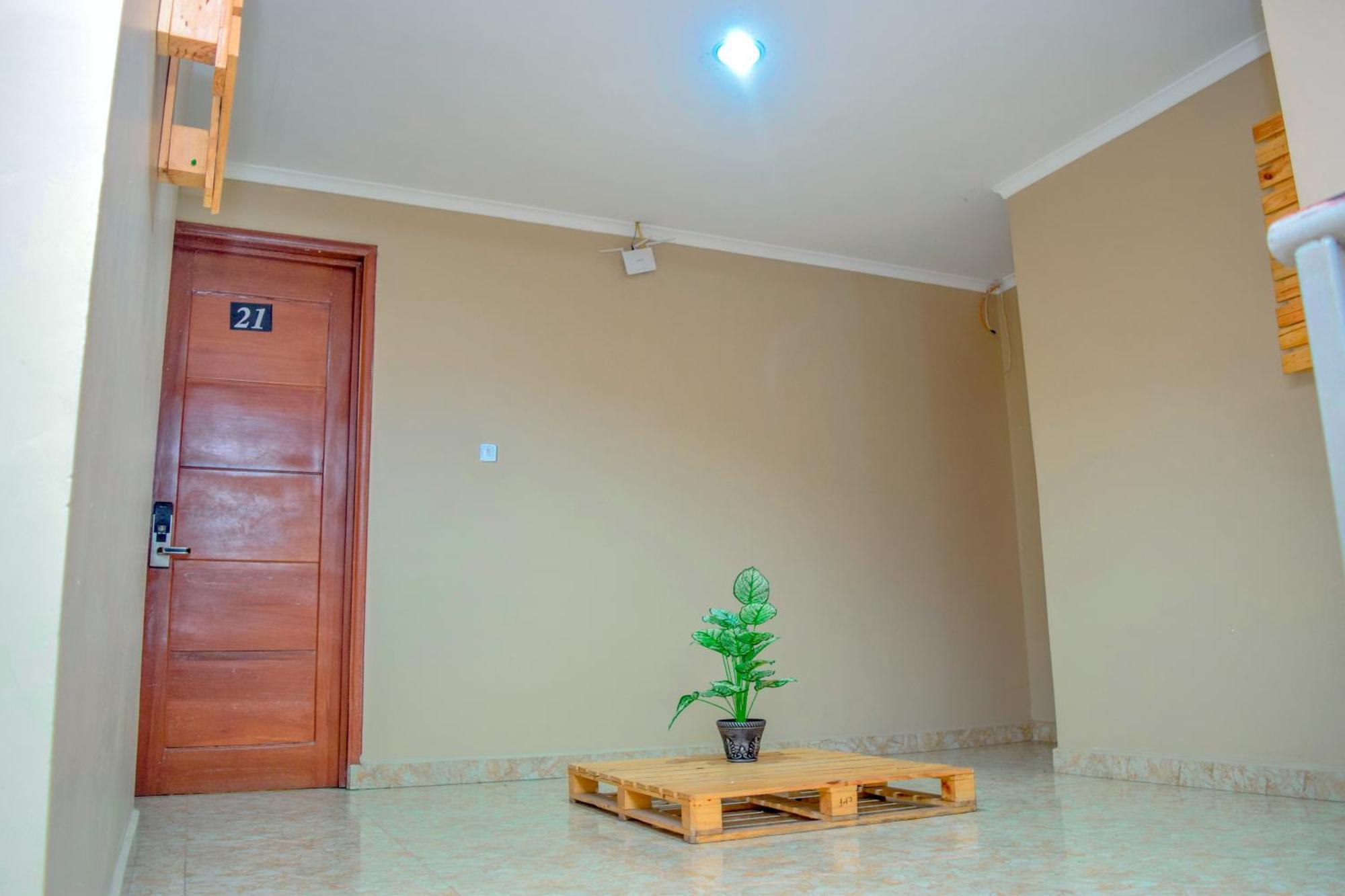 K27 Premier Backpackers Hostel Dar es Salaam Buitenkant foto